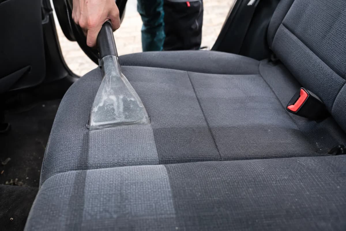 Limpieza de tapicería de coche