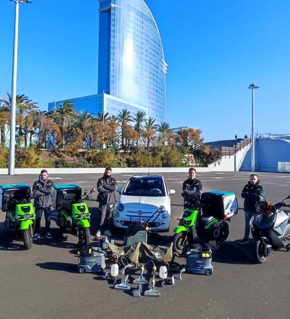 El equipo de Limpieza de Tapicerías Madrid